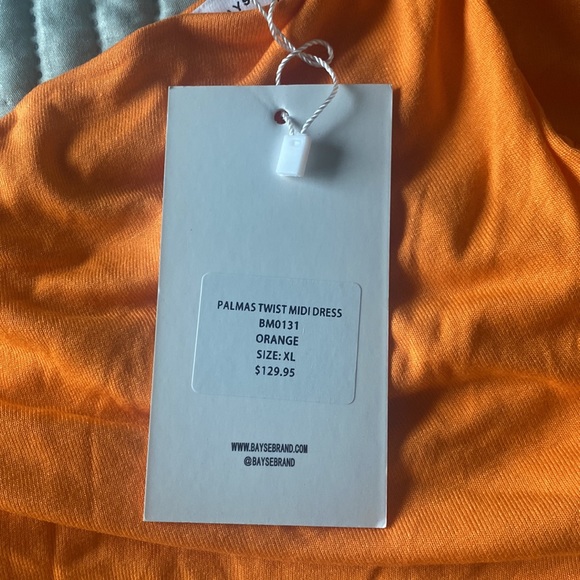 NWT Bayse orange body hugging cutout Dress Australian Retailer size XL - Picture 8 of 10